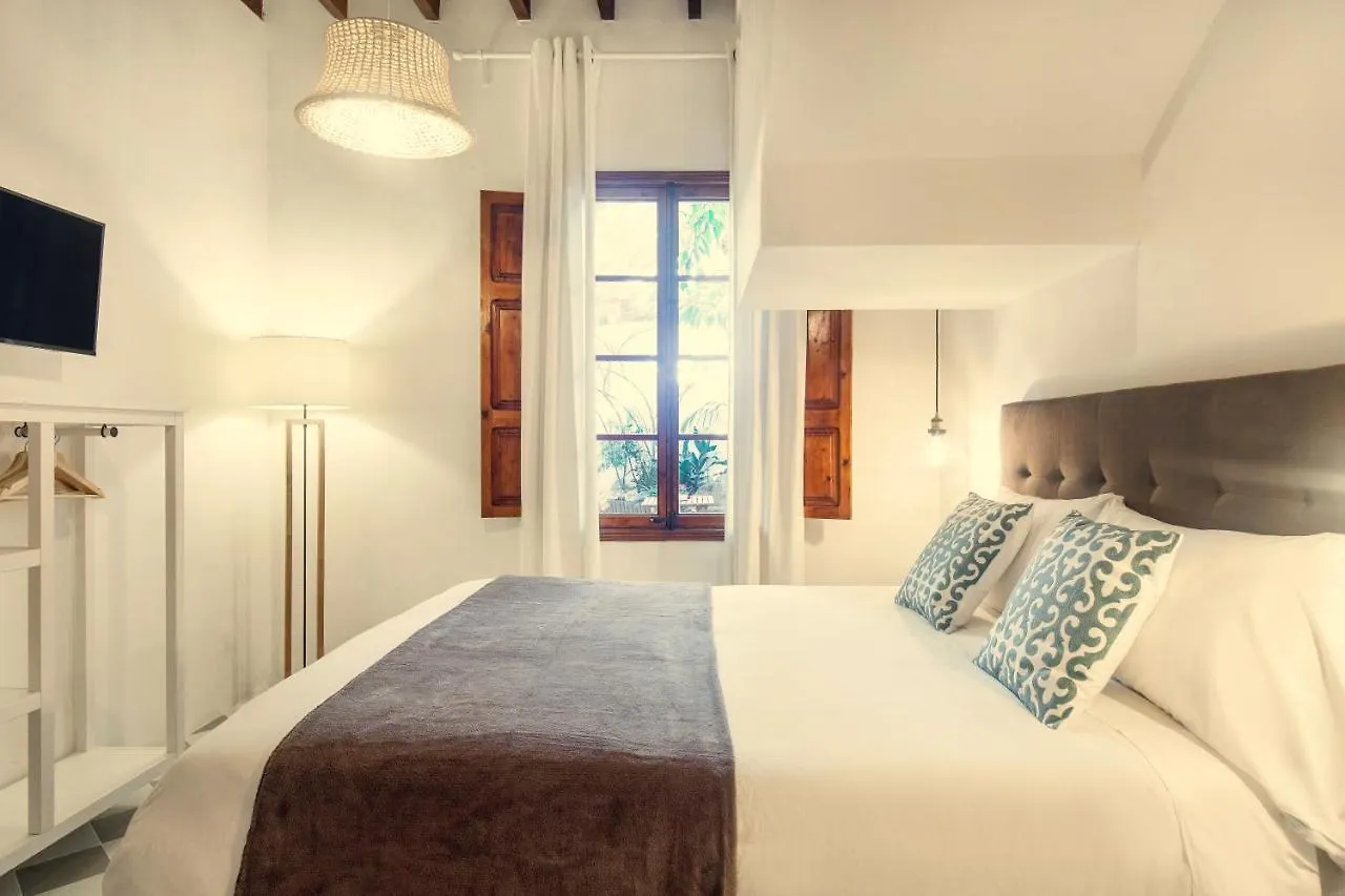 Senda Caimari Hotel