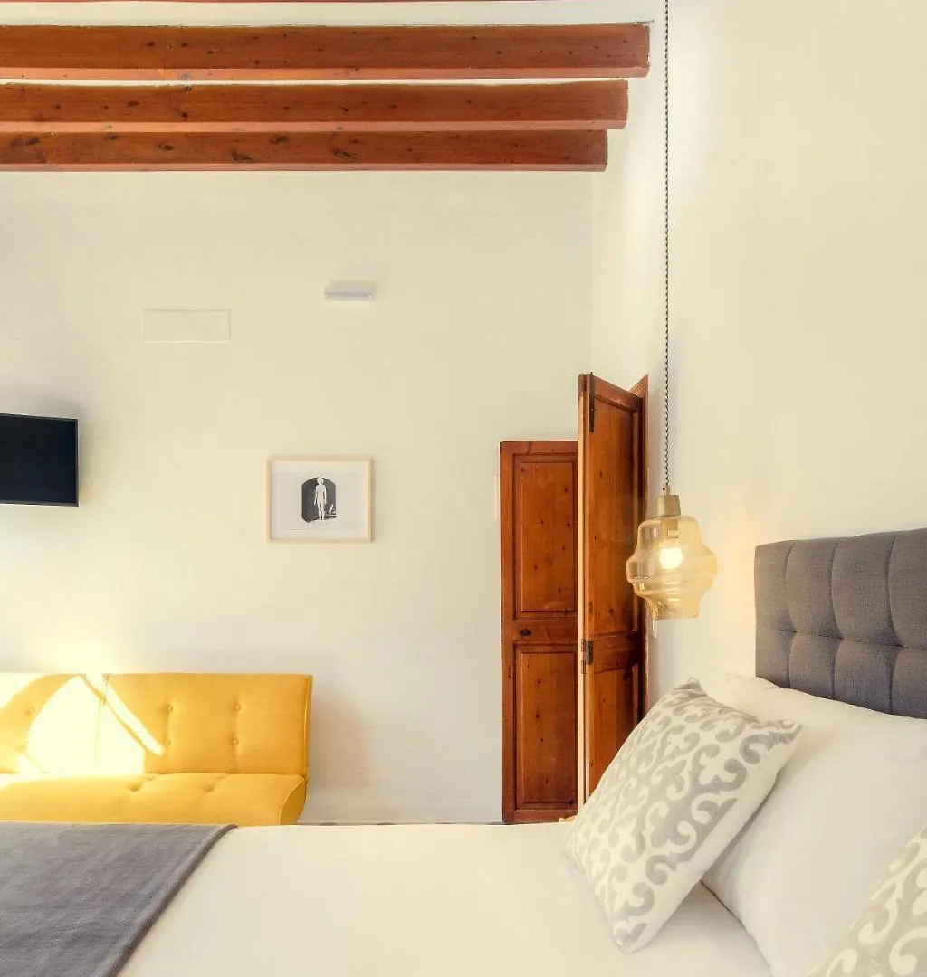Senda Caimari Hotel